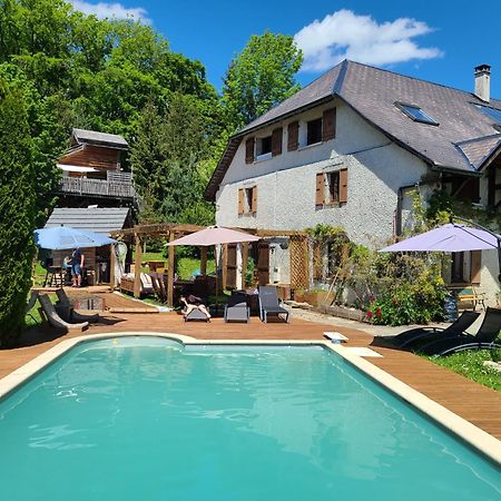 L'Oree Des Bornes-Appartement Avec Piscine Évires Buitenkant foto